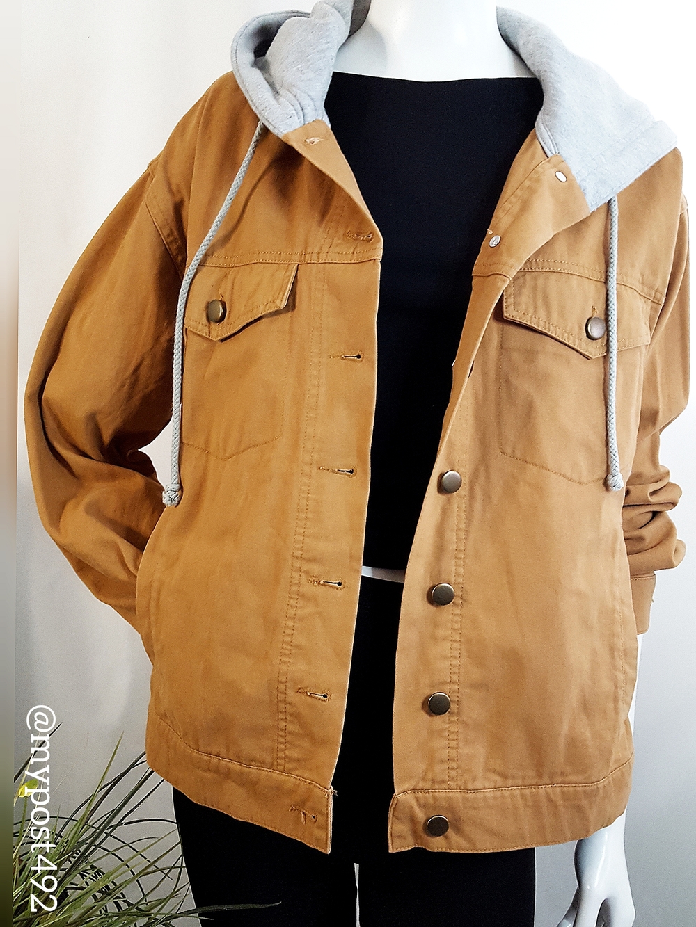 Forever 21🌾Brown Tan Denim Jacket with Grey Hood